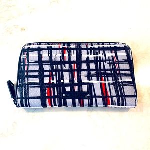 Vera Bradley Zip-Around Art Plaid Wallet